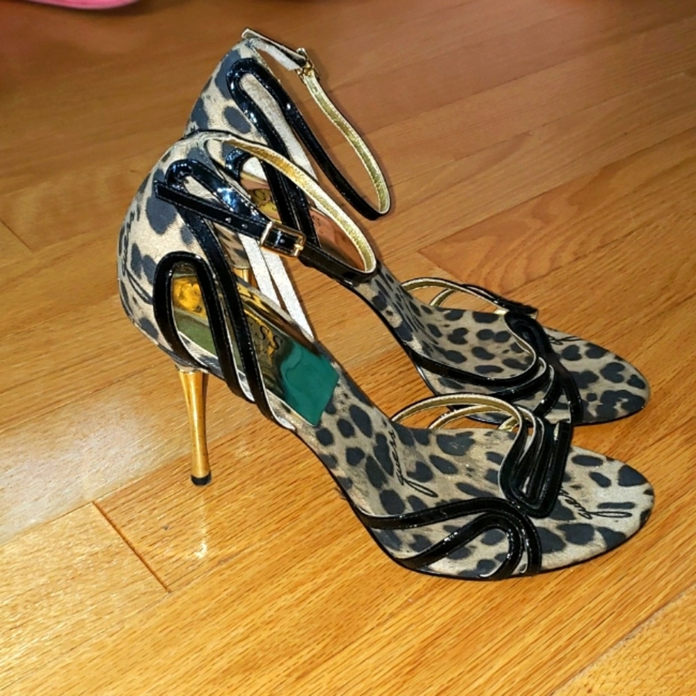 Guess by Marciano heels